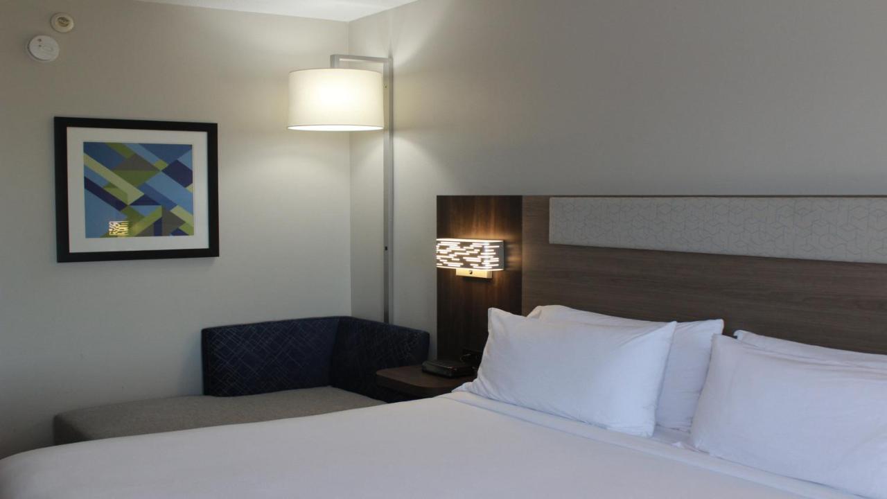 Holiday Inn Express & Suites Wilson-Downtown By Ihg Exteriér fotografie