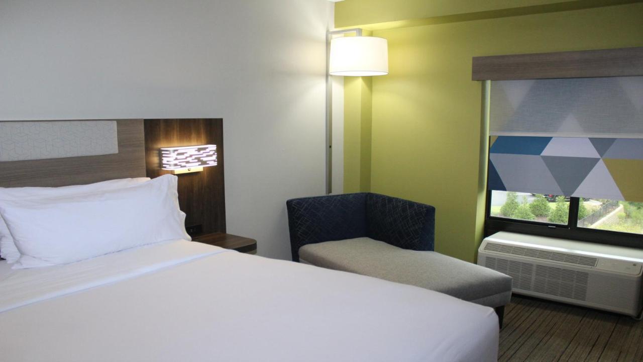 Holiday Inn Express & Suites Wilson-Downtown By Ihg Exteriér fotografie