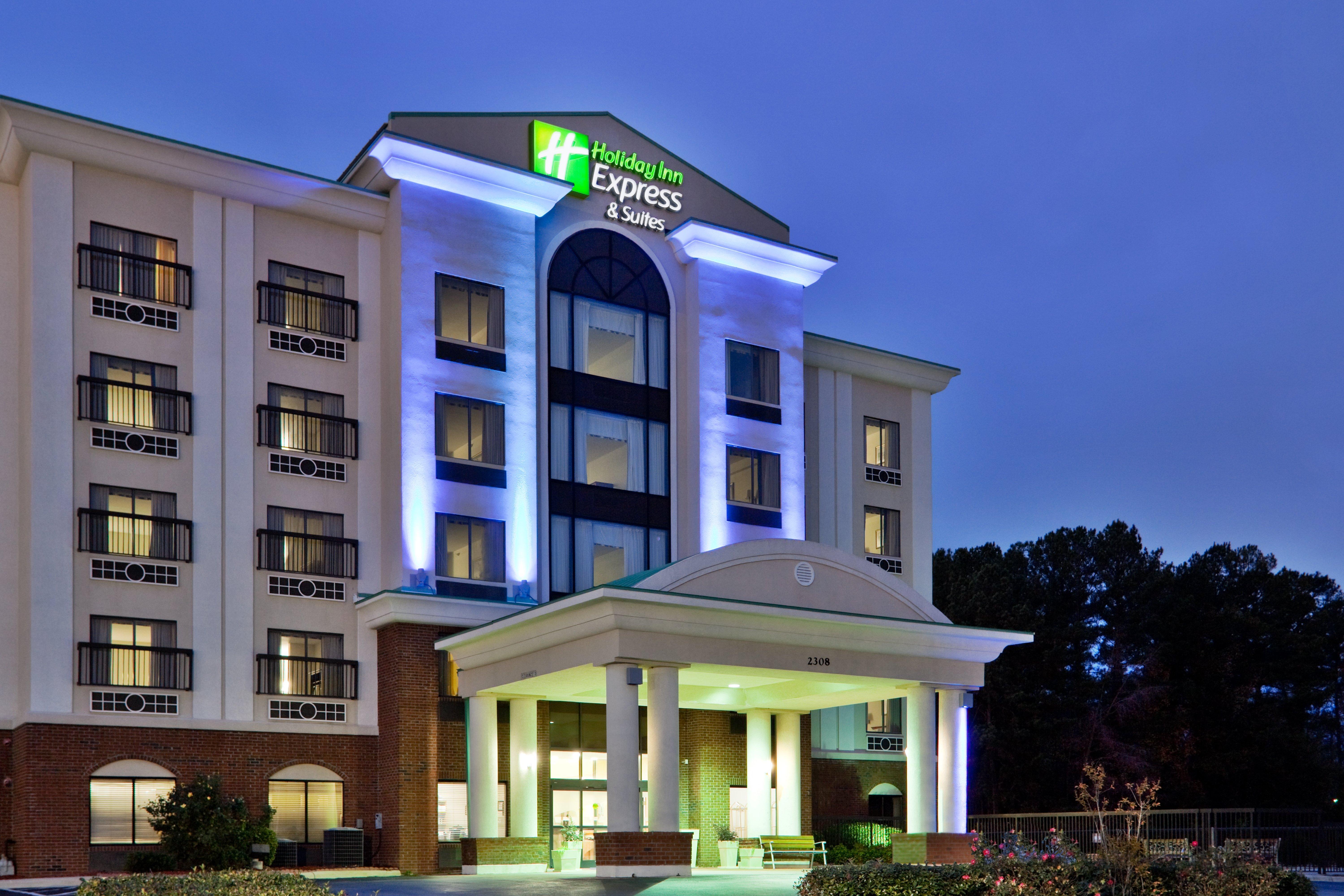 Holiday Inn Express & Suites Wilson-Downtown By Ihg Exteriér fotografie