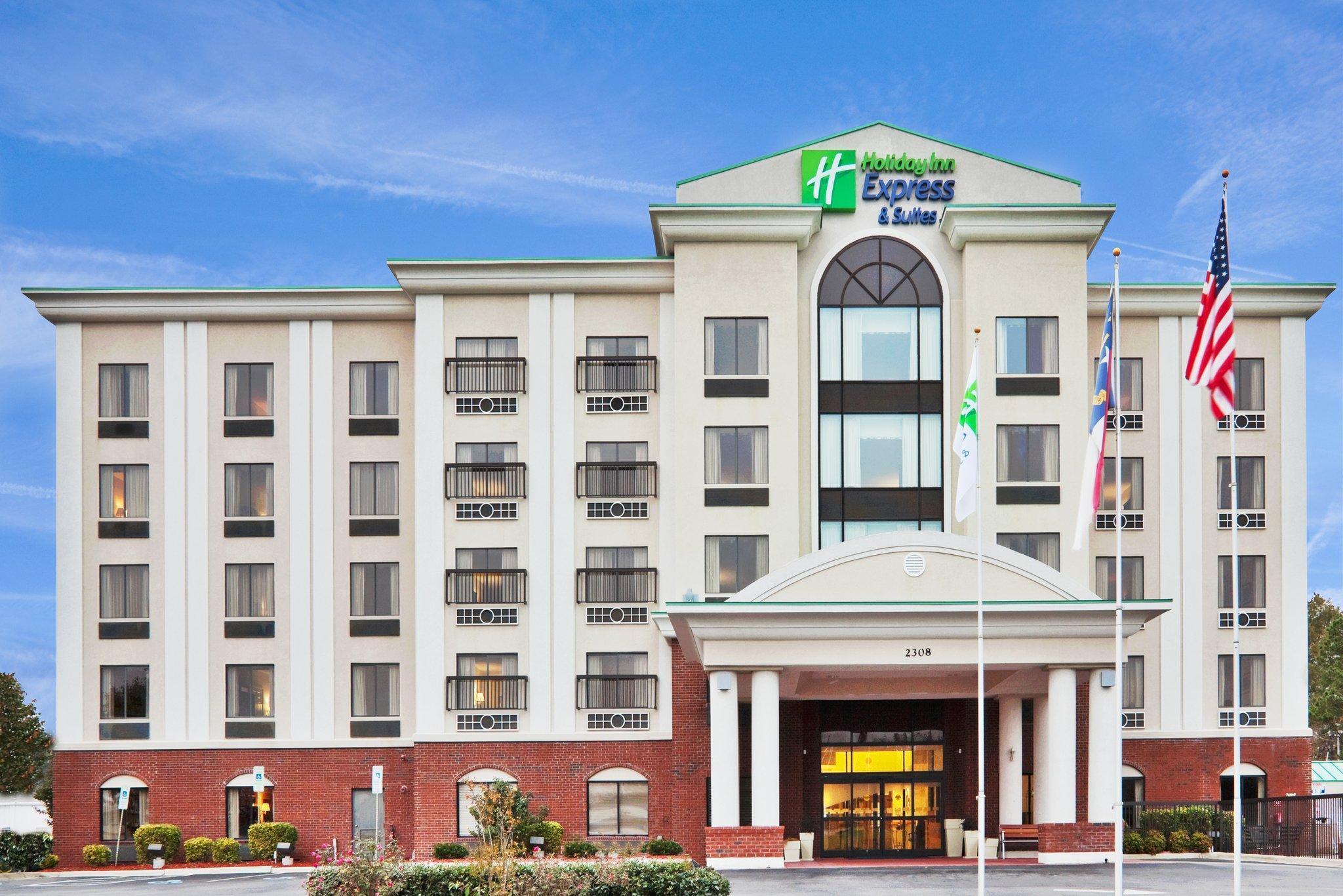 Holiday Inn Express & Suites Wilson-Downtown By Ihg Exteriér fotografie